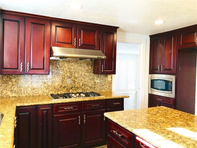 Building Photo - 205 Via Montego
