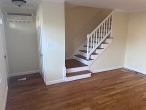 Building Photo - 4608 30th Rd S