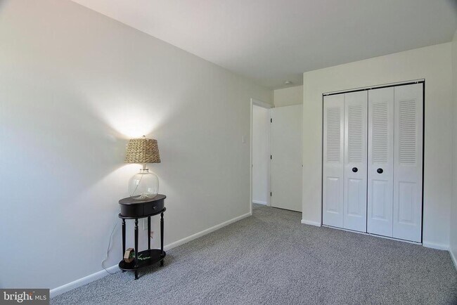 Building Photo - 2705 Walnut Ridge Dr