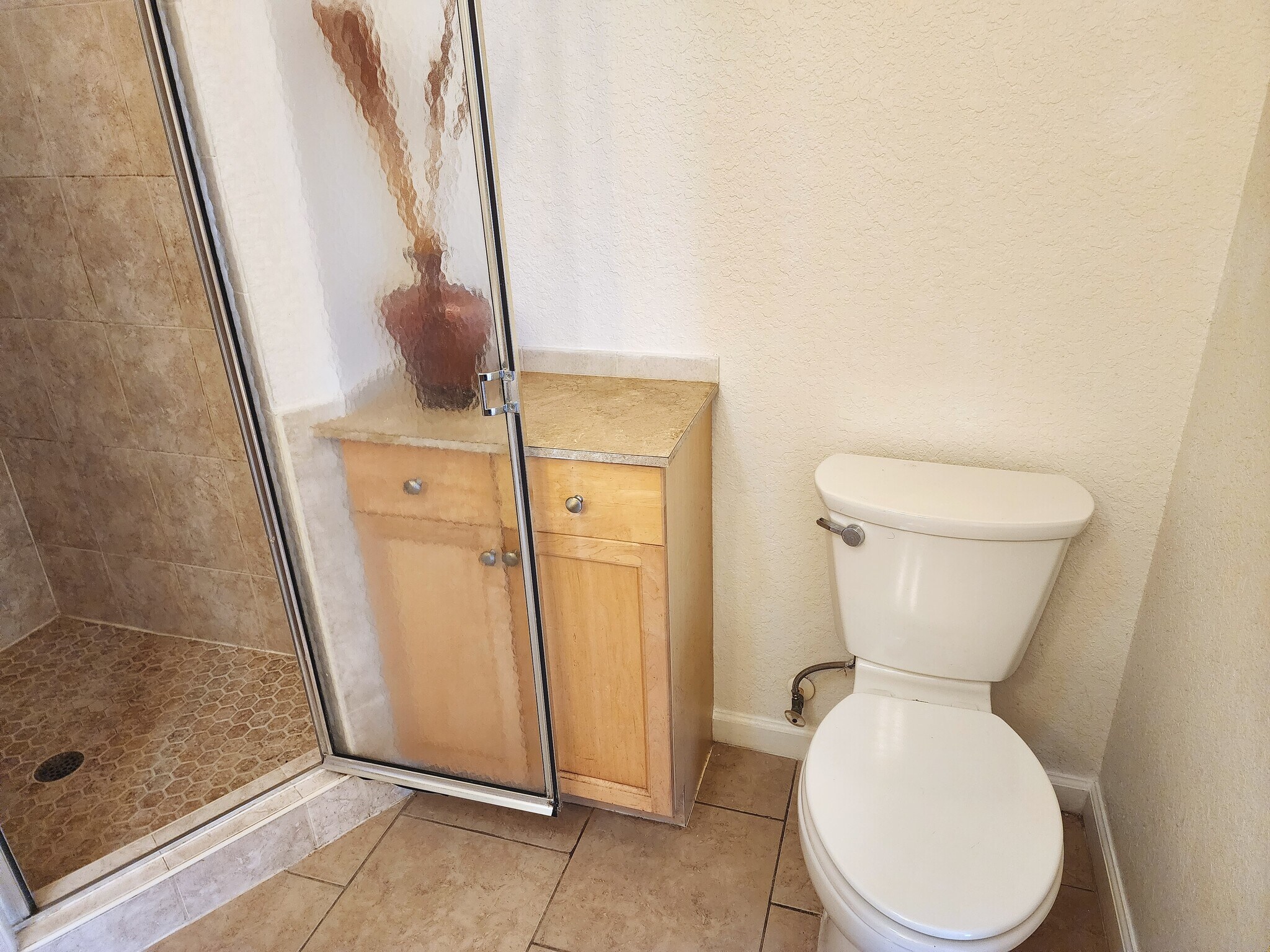 Building Photo - 223 Golf Aire Blvd