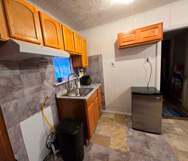 Building Photo - 286 Benton Hollow Rd