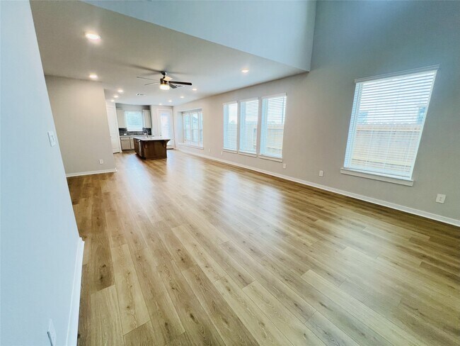Building Photo - 29818 Ellwood Ln