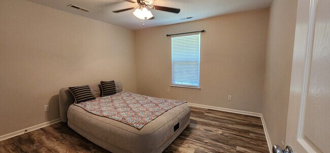 Building Photo - 2830 Amidala Ln
