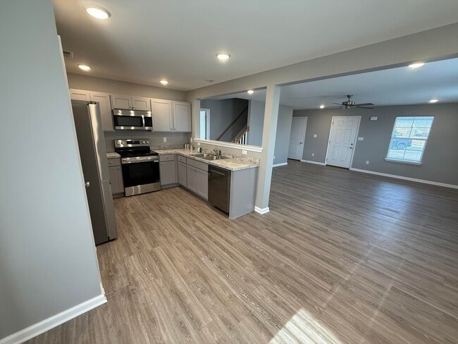 Building Photo - 8057 Driftwood Lp