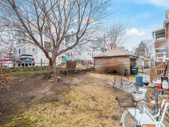 Building Photo - 81 Bristol Rd