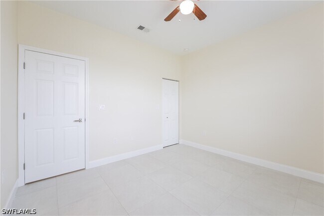 Building Photo - 1125 Capp Ave