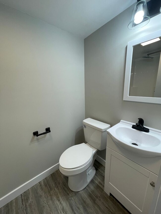 Building Photo - 2415 N 19th St