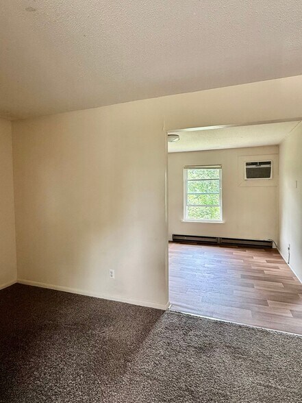 Building Photo - 141 Hendricks Blvd