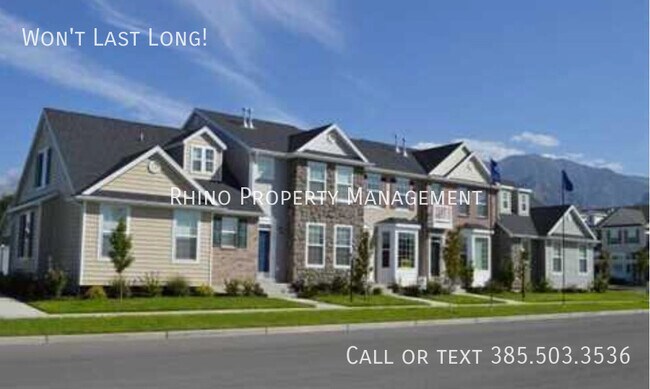 Primary Photo - 452 S Tri Terra Ln