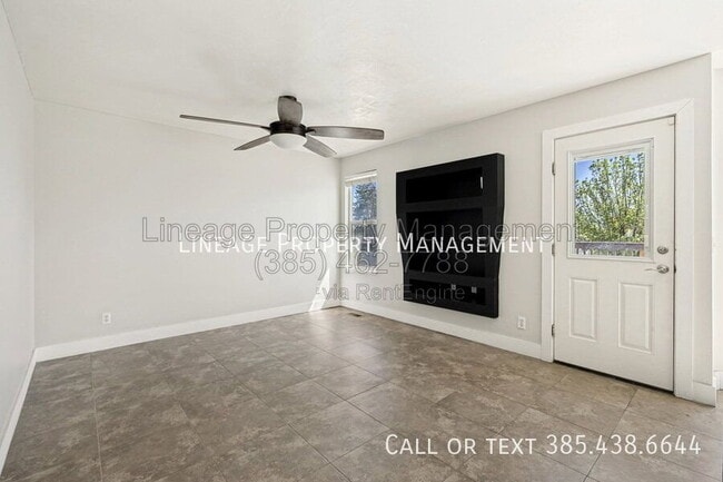Building Photo - 13863 Kessler Peak Dr