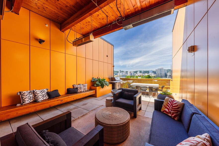 Building Photo - The Lower Burnside Lofts