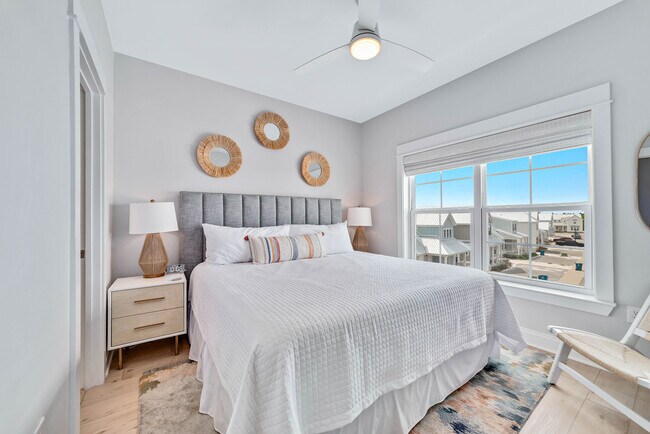 Building Photo - Orange Beach