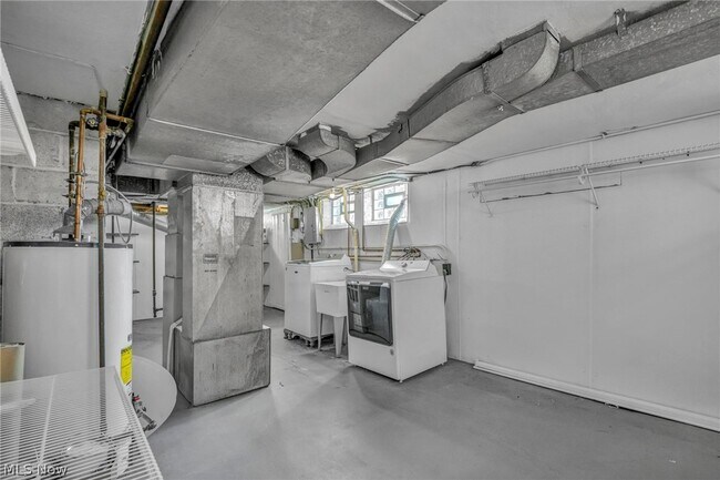 Building Photo - 3678 Lynnfield Rd