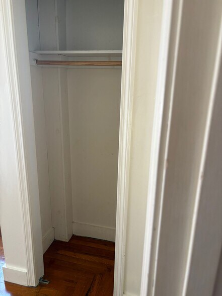 Building Photo - 48 Pleasant St