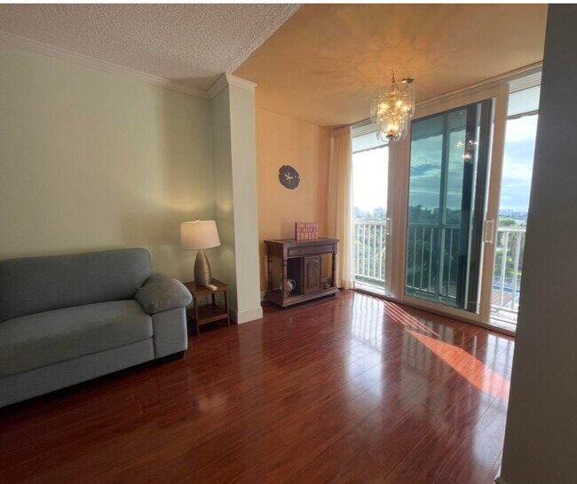 Building Photo - 2809 Florida Blvd