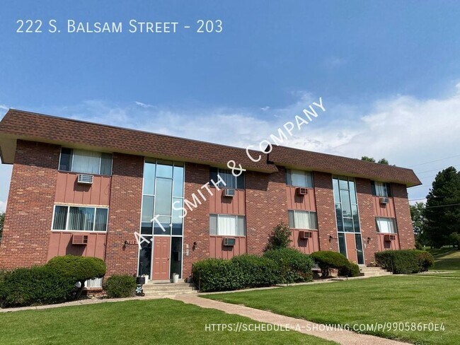 Primary Photo - 222 S Balsam St