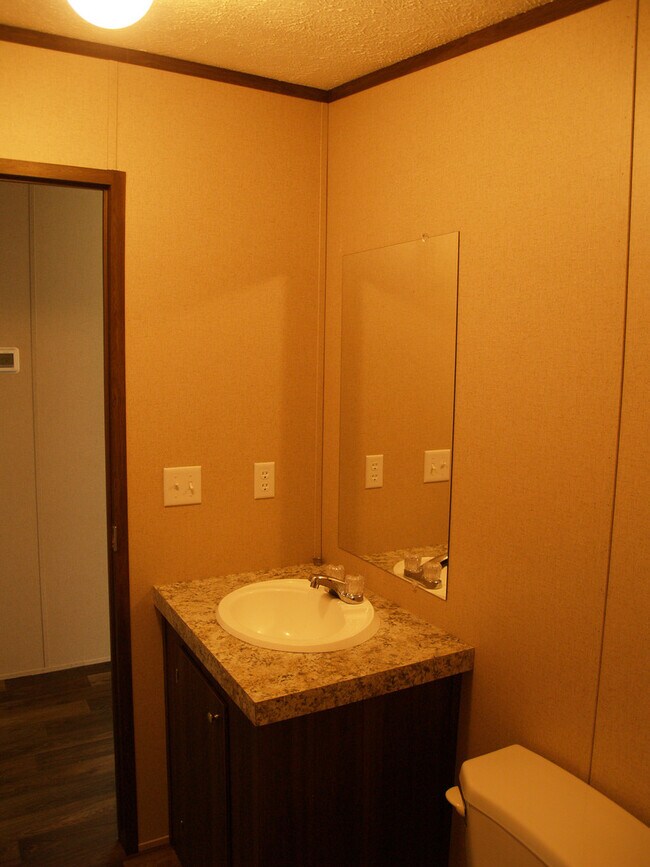 Building Photo - 162 Brandenburg Dr