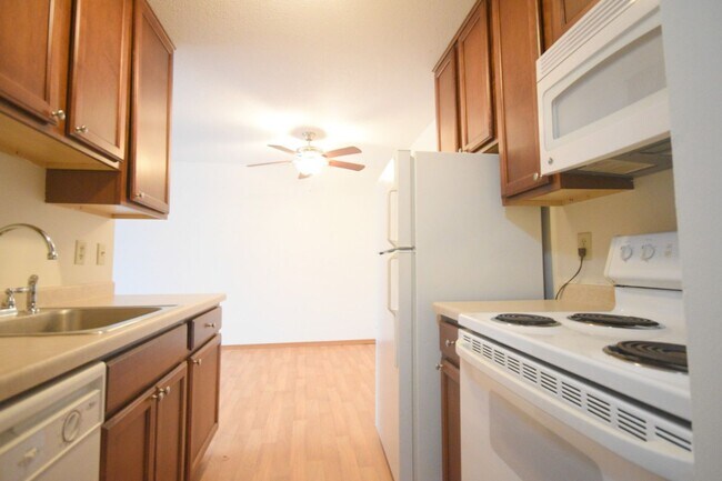 Building Photo - 2211 Colfax