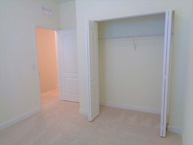 Building Photo - Vero Beach Rentals. Vero Beach Rent, LLC and Property Management Company