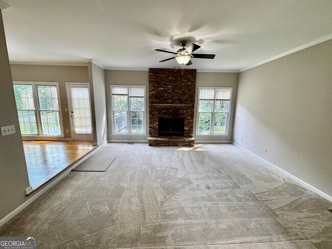 Building Photo - 1770 Highland Oaks Way NE