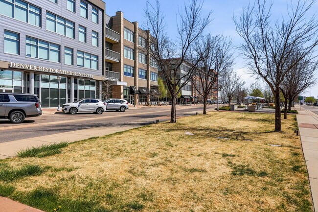 Building Photo - 11582 Colony Row