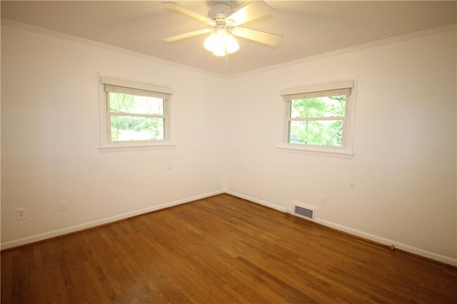 Building Photo - 1735 Moonstone Ct