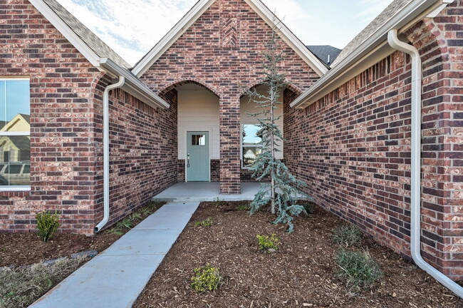 Building Photo - 9320 NW 146th St