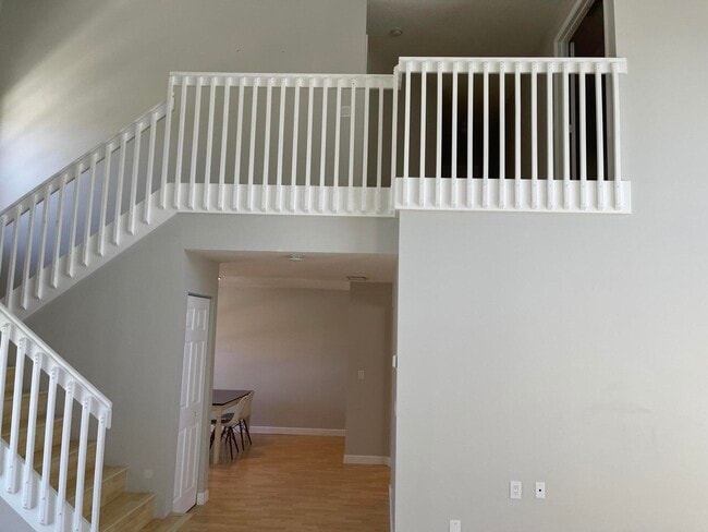 Building Photo - 20886 Avenel Run