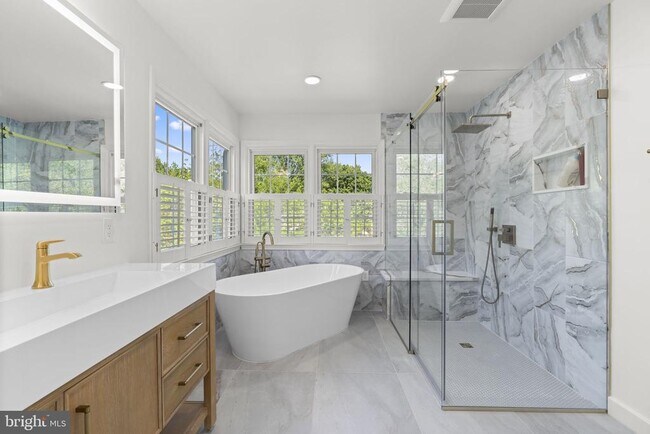 Building Photo - 10211 Brightstone Pl