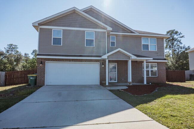 Building Photo - 4624 Plover Dr