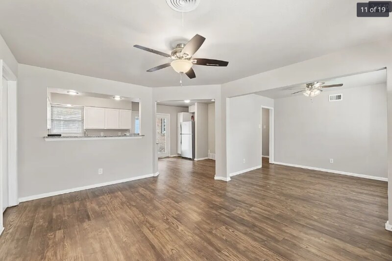 Building Photo - 2539 Hillsboro Ave