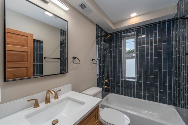 Building Photo - 3-Bedroom, 1.5 Bathroom Townhouse in Heart of Hampden