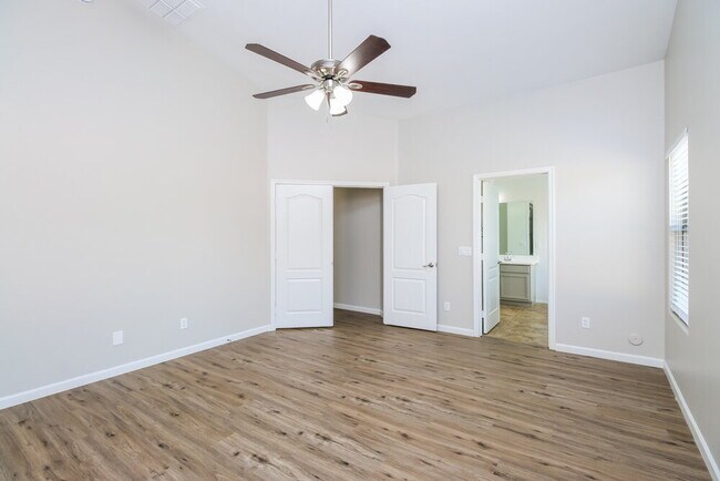 Building Photo - 4196 E Coal St