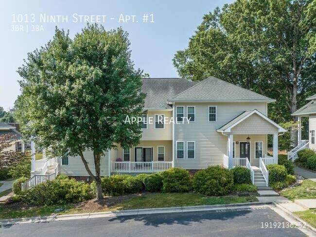 Building Photo - 1013 Ninth Street-Apt. #1