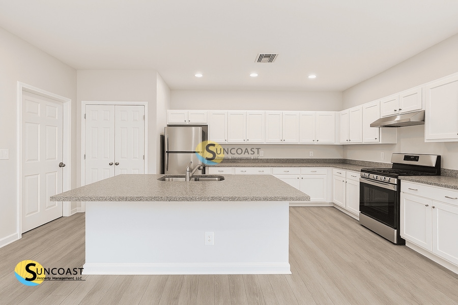 Building Photo - 397 Greenbriar Blvd