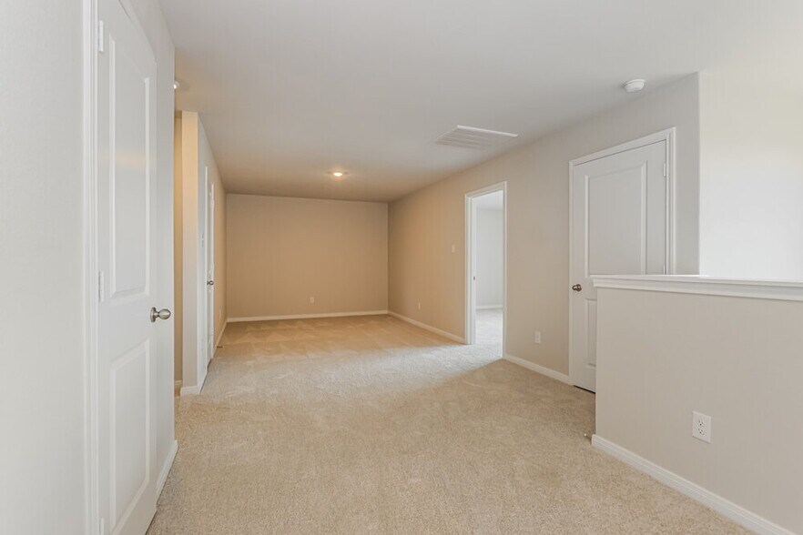 Building Photo - 15582 Caramel Spgs Dr