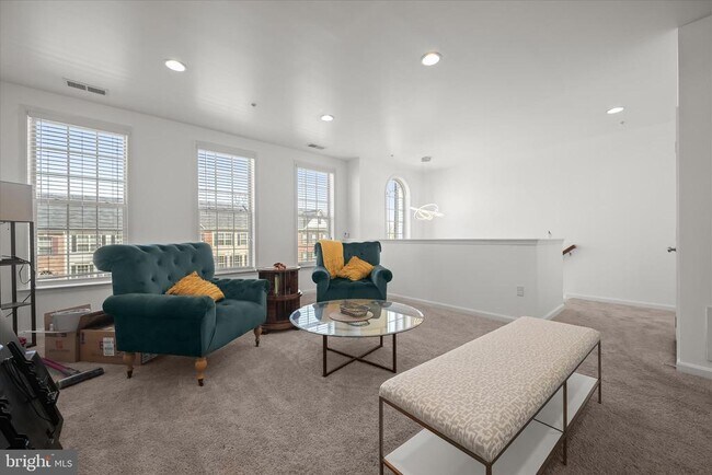 Building Photo - 9411 Geaton Park Pl