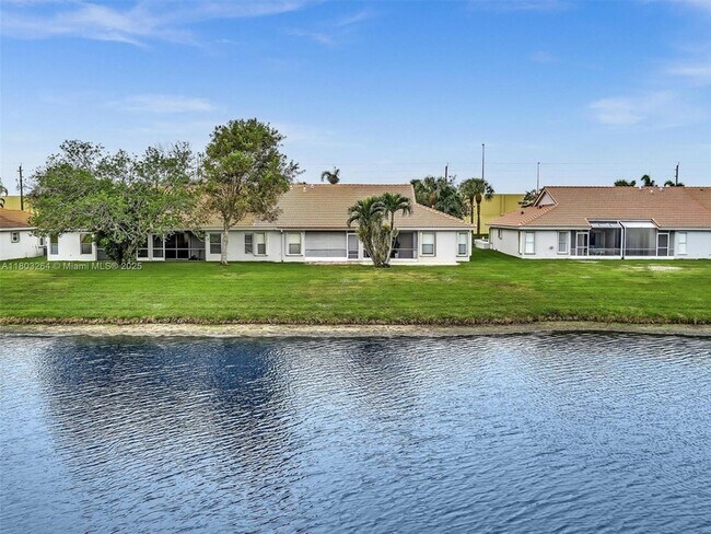 Building Photo - 15212 W Tranquility Lake Dr