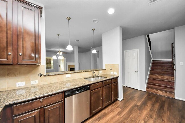 Building Photo - 6306 Bain Dr