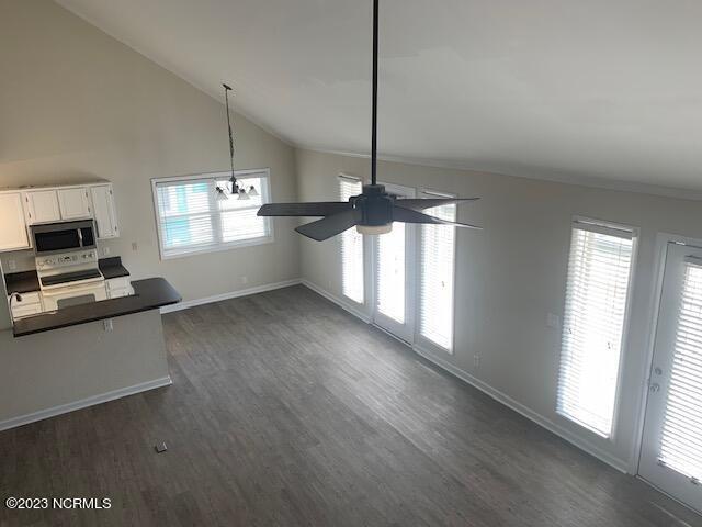 Building Photo - 75 Concord St