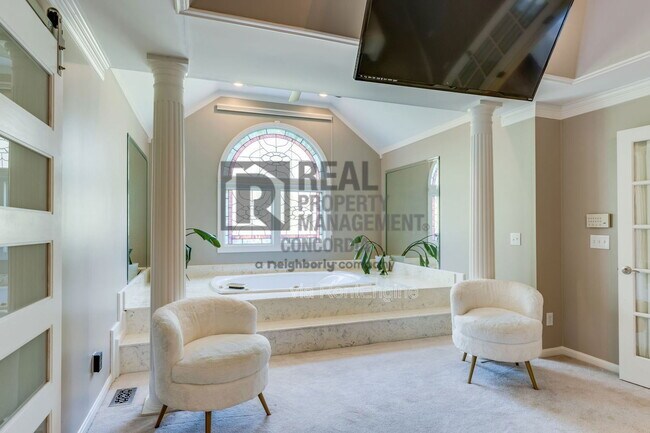 Building Photo - 3 Kyle Ct