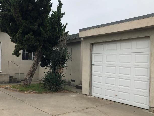 Building Photo - 537 Trouville Ave