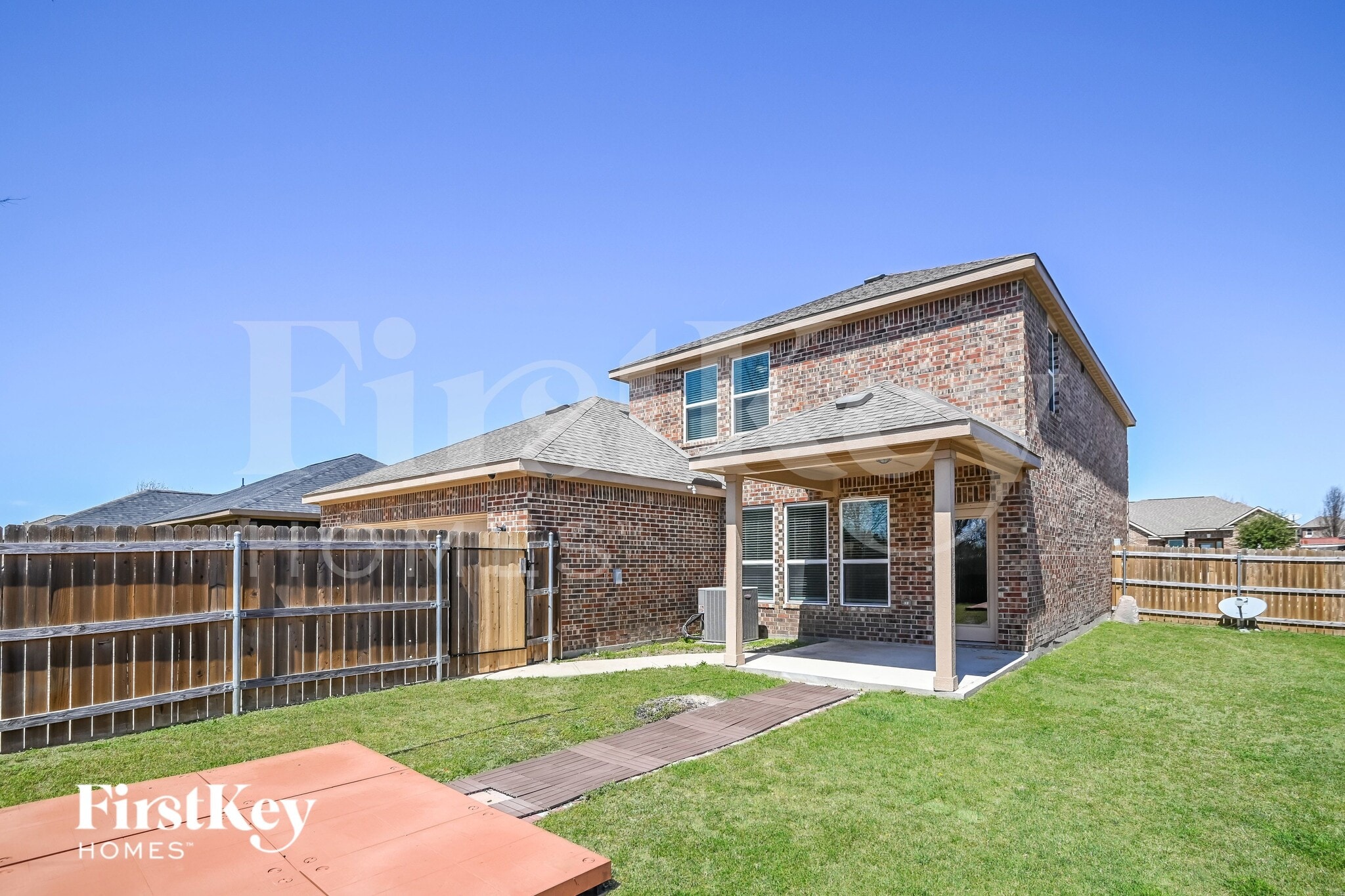 Building Photo - 710 Shady Meadow Ln