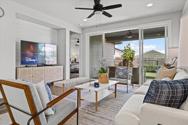 Building Photo - 6508 Velvet Leaf Ln