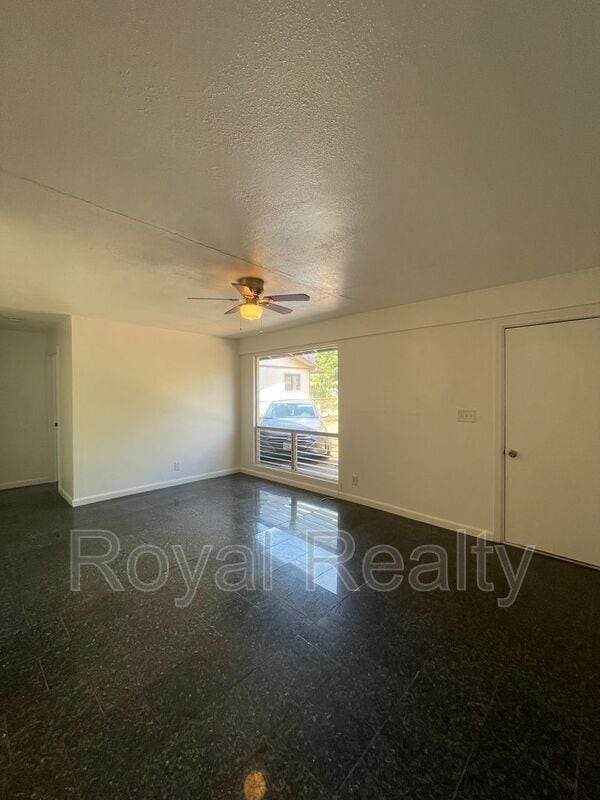 Building Photo - 84-1111 Lahaina St A1