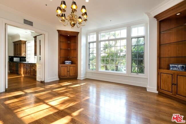 Building Photo - 1450 Cuesta Linda Dr