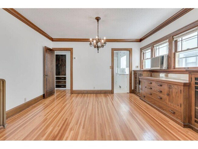 Building Photo - 3829 Aldrich Ave S