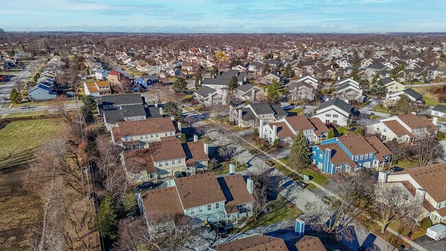 Building Photo - 237 Acorn Dr