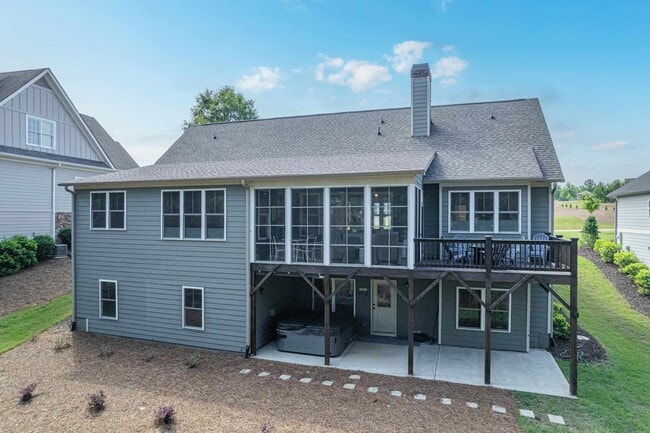 Building Photo - 1100 Hidden Hills Cir