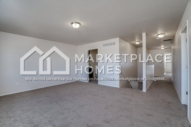 Building Photo - 9799 Desert Lily Cir